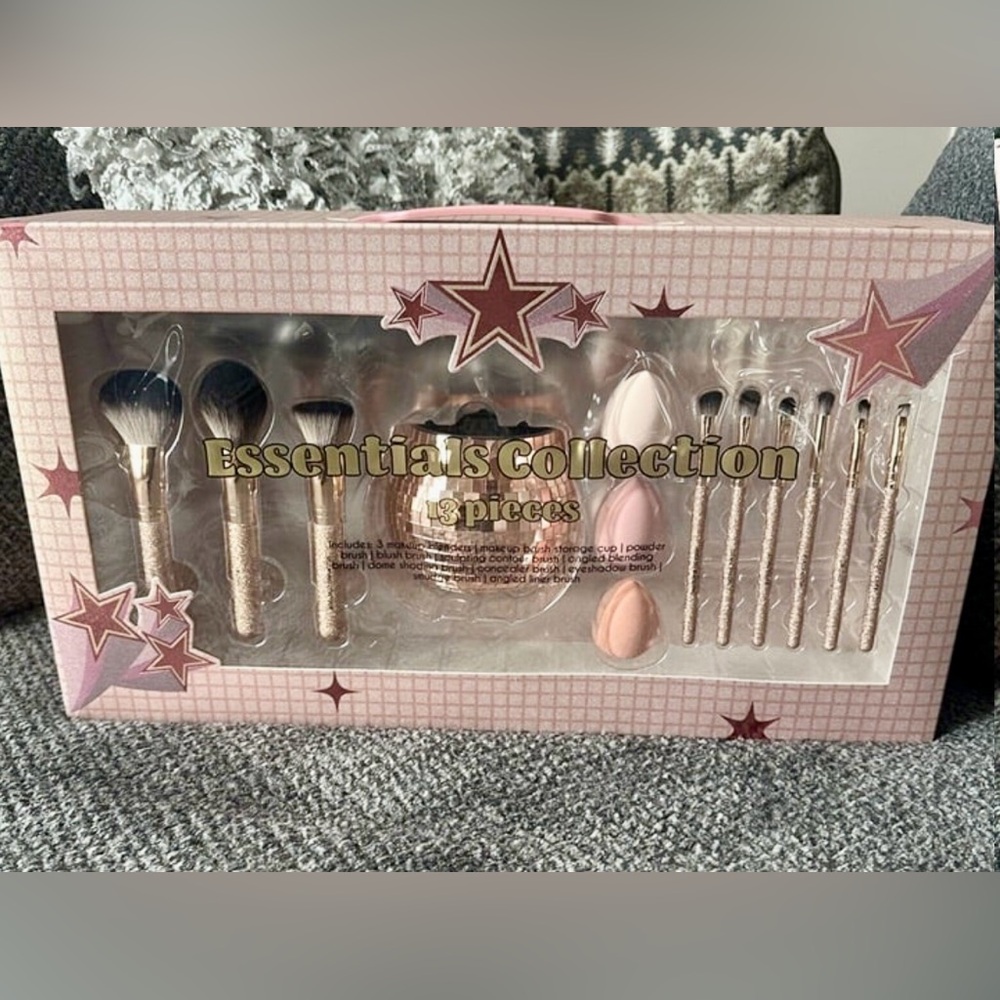 Essentials Collection 13 Piece Glitter Makeup Brush Set